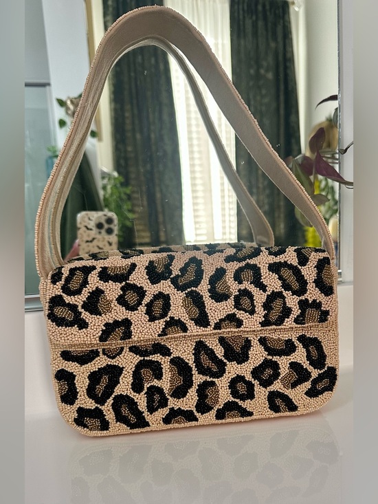 American & beyond Handbags - 🐆Leopard Beaded Shoulder Bag🖤✨ NWT